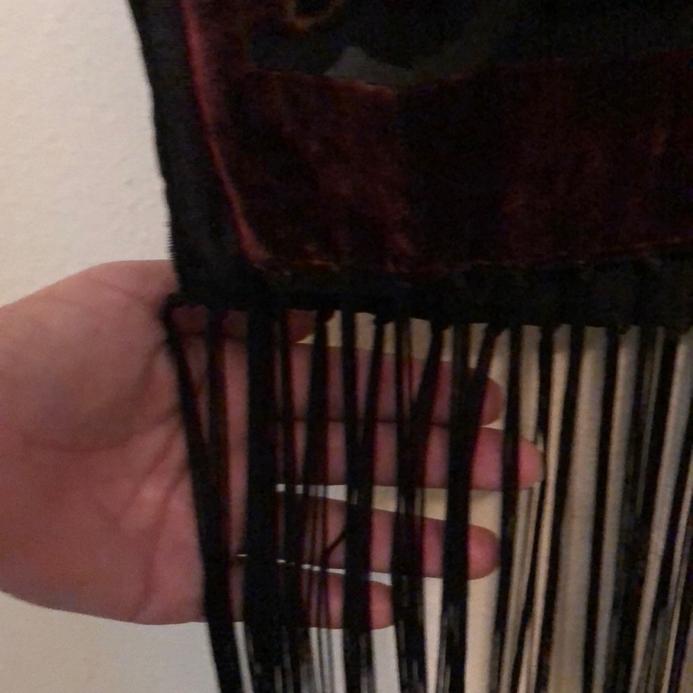 Shawl - Picture 8 of 8